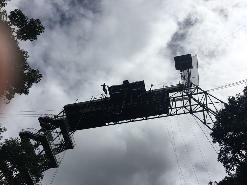 高空蹦极施工厂家分享蹦极注意事项！