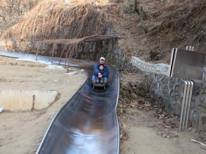 慕田峪长城滑道