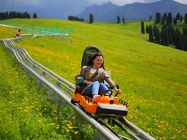 管轨滑道——景区网红项目